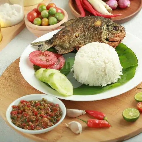 Gambar Makanan Pecel Lele Sambel Rampai, Slipi 18