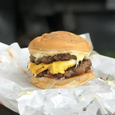 Burger Viral Sue Padang Midin