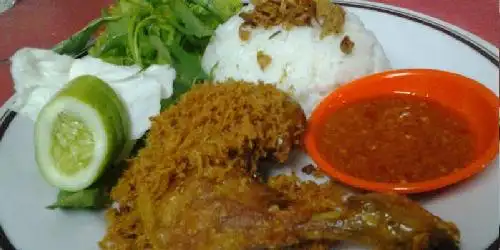 Ayam Kremes 42, Tiban Centre