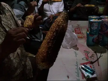 Gambar Makanan Jagung Bakar Pak Gathul Baturaden 7