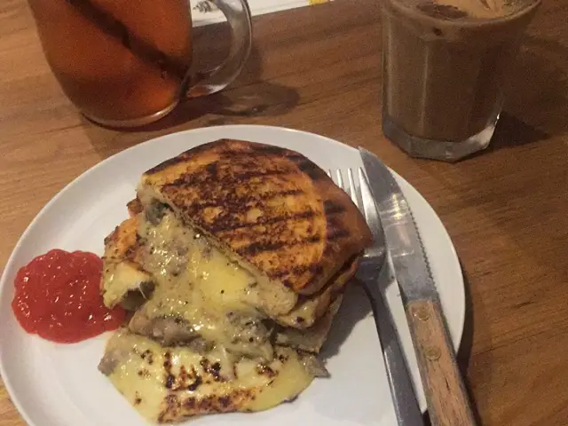 Gambar Makanan Roti Eneng 16