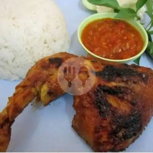 Gambar Makanan Ayam Goreng Bacem Bu Ranti, Setiabudi 1
