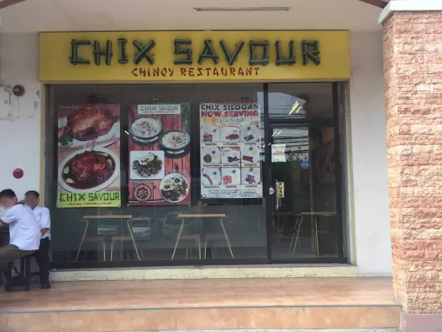 Chix Savour Food Photo 3