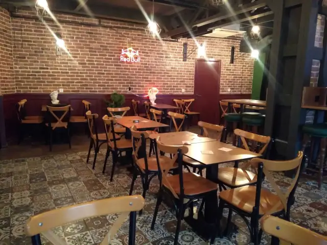 Laika Tiki Bar'nin yemek ve ambiyans fotoğrafları 3