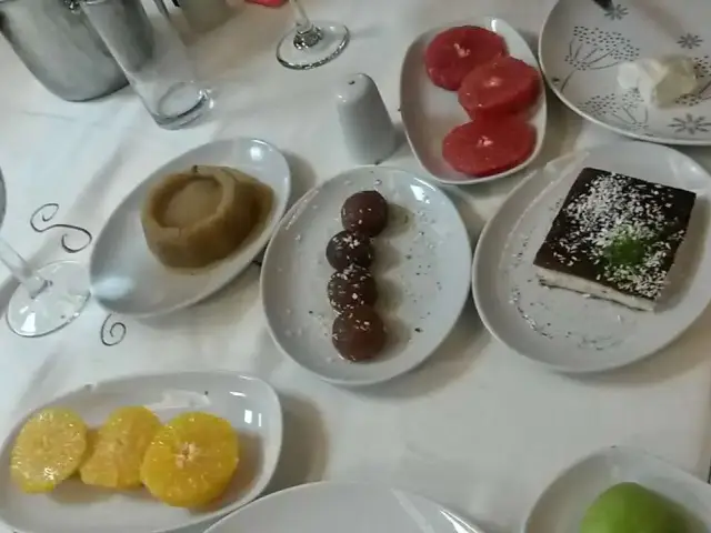 Muazzez Ersoy & Şenol Kolcuoğlu'nin yemek ve ambiyans fotoğrafları 32