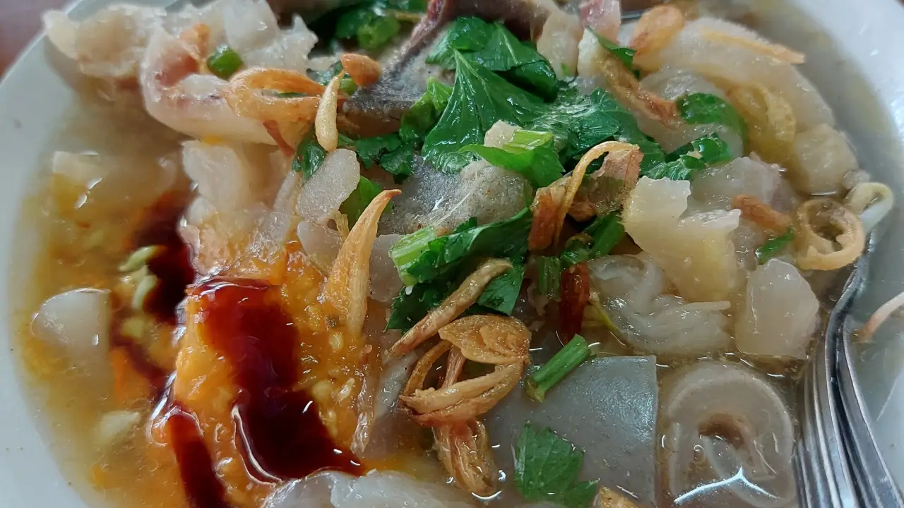 Mie Kocok Kaki Sapi Mang Nanang Tea