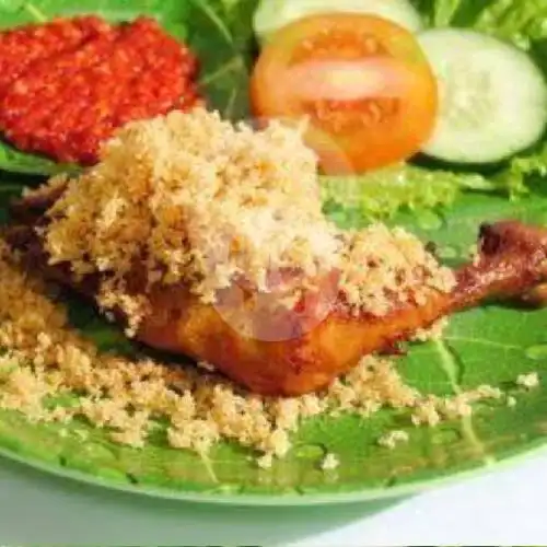 Gambar Makanan Pecel Ayam Budhe Hj. Sarmah, Jl. Wisma Tajur 12
