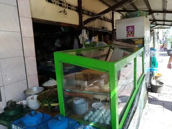 Warung Handayani