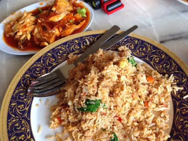 Nasi Ayam Angah Indahpura Food Photo 3