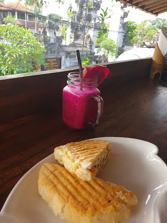 Gambar Makanan Daily Baguette Ubud 20