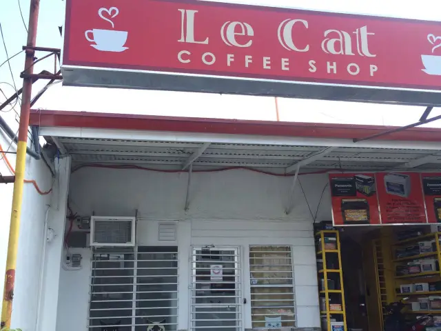 Le Cat Coffee Shop Food Photo 2