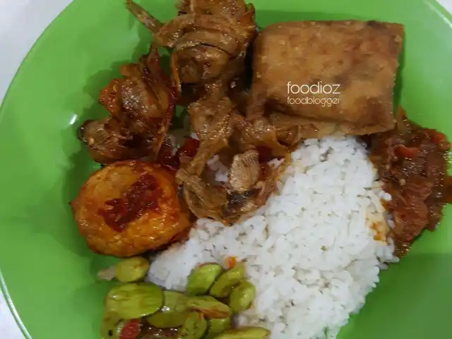 Gambar Makanan Nasi Uduk Ibu Sum 19