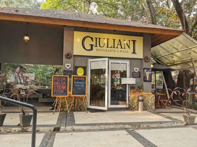 Gambar Makanan Giuliani Ristorante e Pizza 19