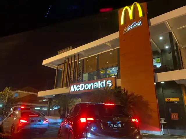 McDonald's & McCafe Food Photo 15
