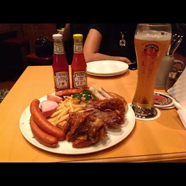 Gambar Makanan Paulaner Bräuhaus 2