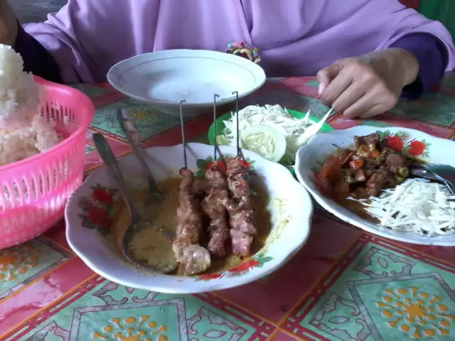 Gambar Makanan Sate Kambing Bu Jazim 6