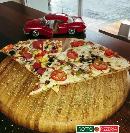 Rotto Pizzera'nin yemek ve ambiyans fotoğrafları 50