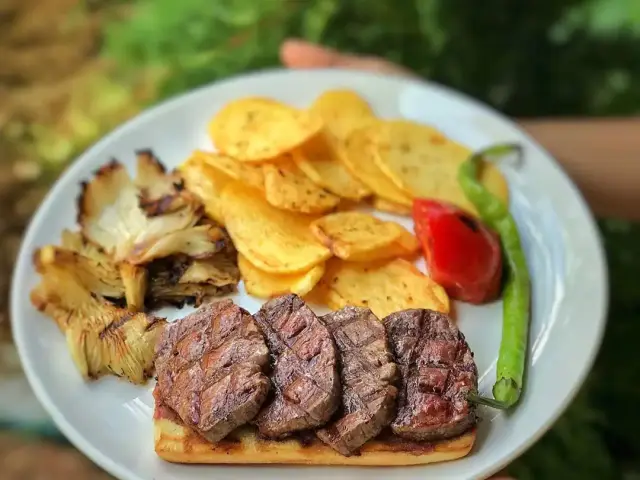 Bi Lokum Et Steakhouse Burger'nin yemek ve ambiyans fotoğrafları 10