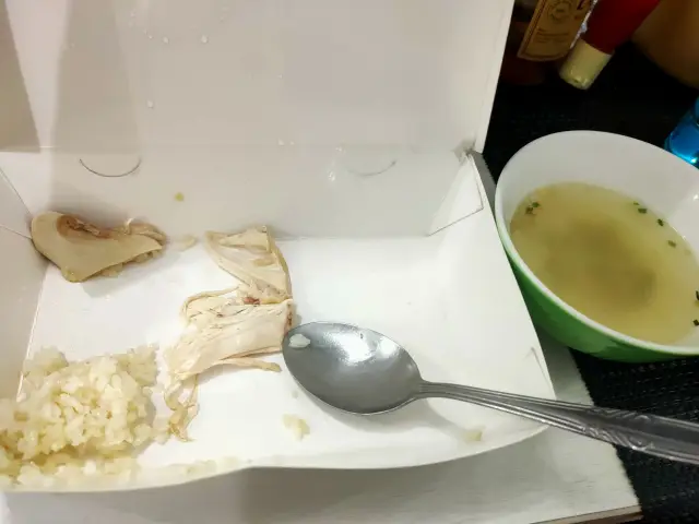 Gambar Makanan ApolloHainaneseChickenRice 1