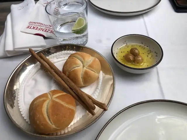 Gizia Brasserie'nin yemek ve ambiyans fotoğrafları 9