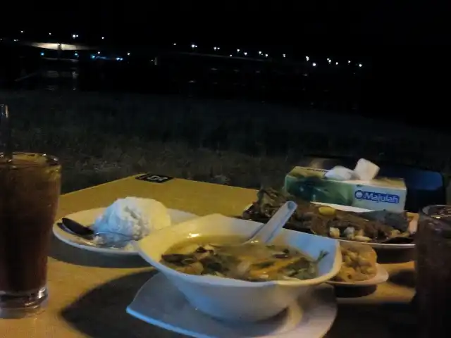 Medan Ikan Bakar Tanjung (Kuala Dungun) Food Photo 13