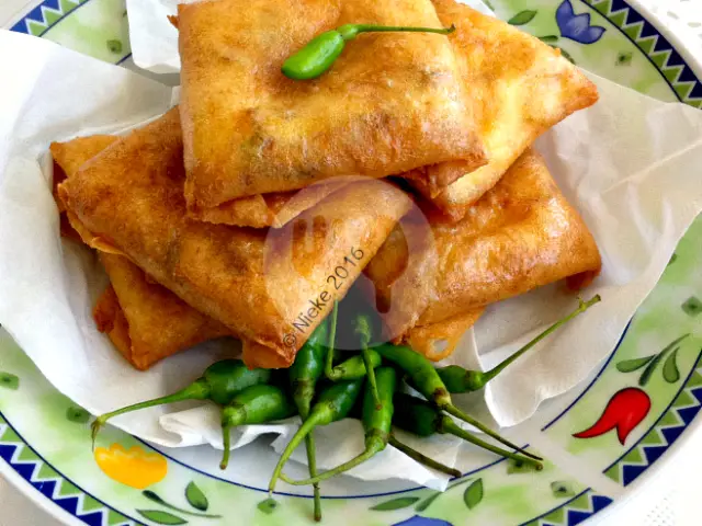 Gambar Makanan Martabak Top Tomang, Indomaret Ternate 10