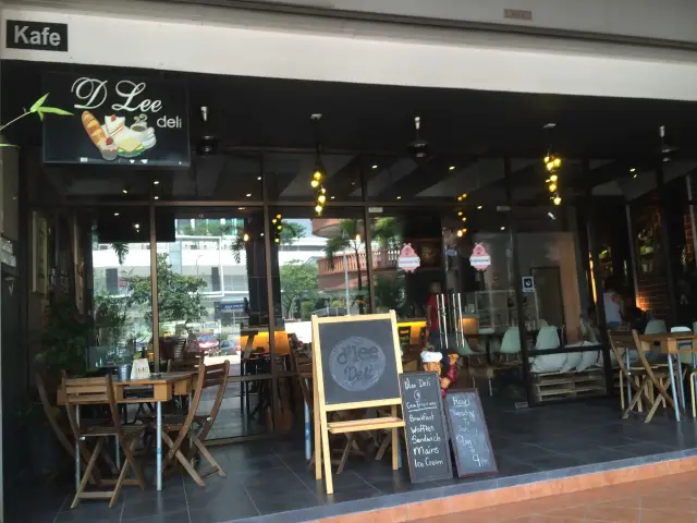 D'Lee Deli Cafe Food Photo 3