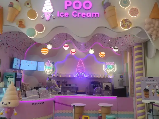 Poo Ice Cream, Gandaria City