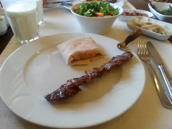 Dervis Sofrasi Cag Kebabi'nin yemek ve ambiyans fotoğrafları 32