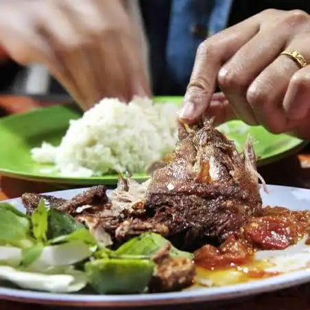 Gambar Makanan Nasi Bebek Cak Holil Khas Madura Bumbu Hitam Tebet 12