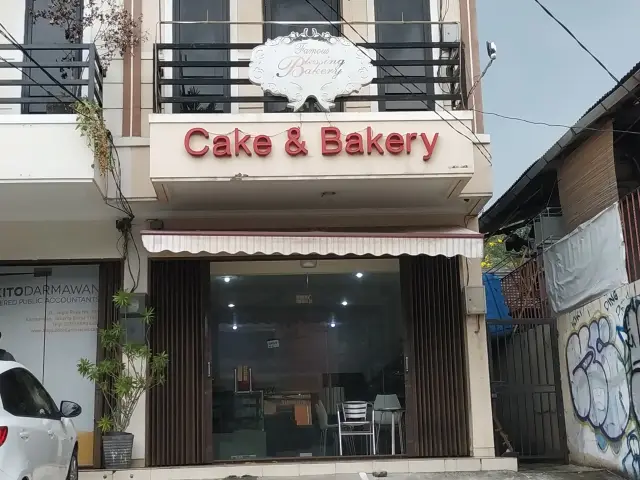 Gambar Makanan Famous Blessing Bakery 3