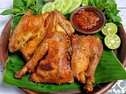 Ayam Goreng Mama Ali