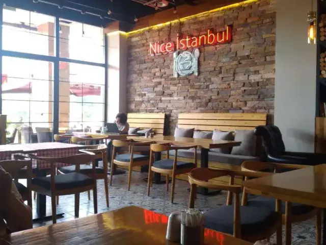 Nice İstanbul Restaurant'nin yemek ve ambiyans fotoğrafları 9