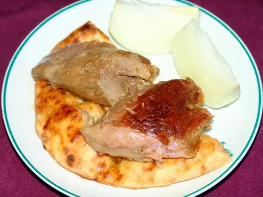 Konyalı Etli Ekmek Fırın Kebabı'nin yemek ve ambiyans fotoğrafları 1