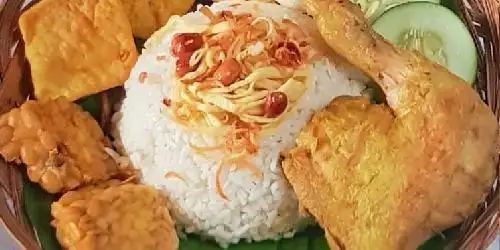 Nasi Uduk Bang Reza, Saranani