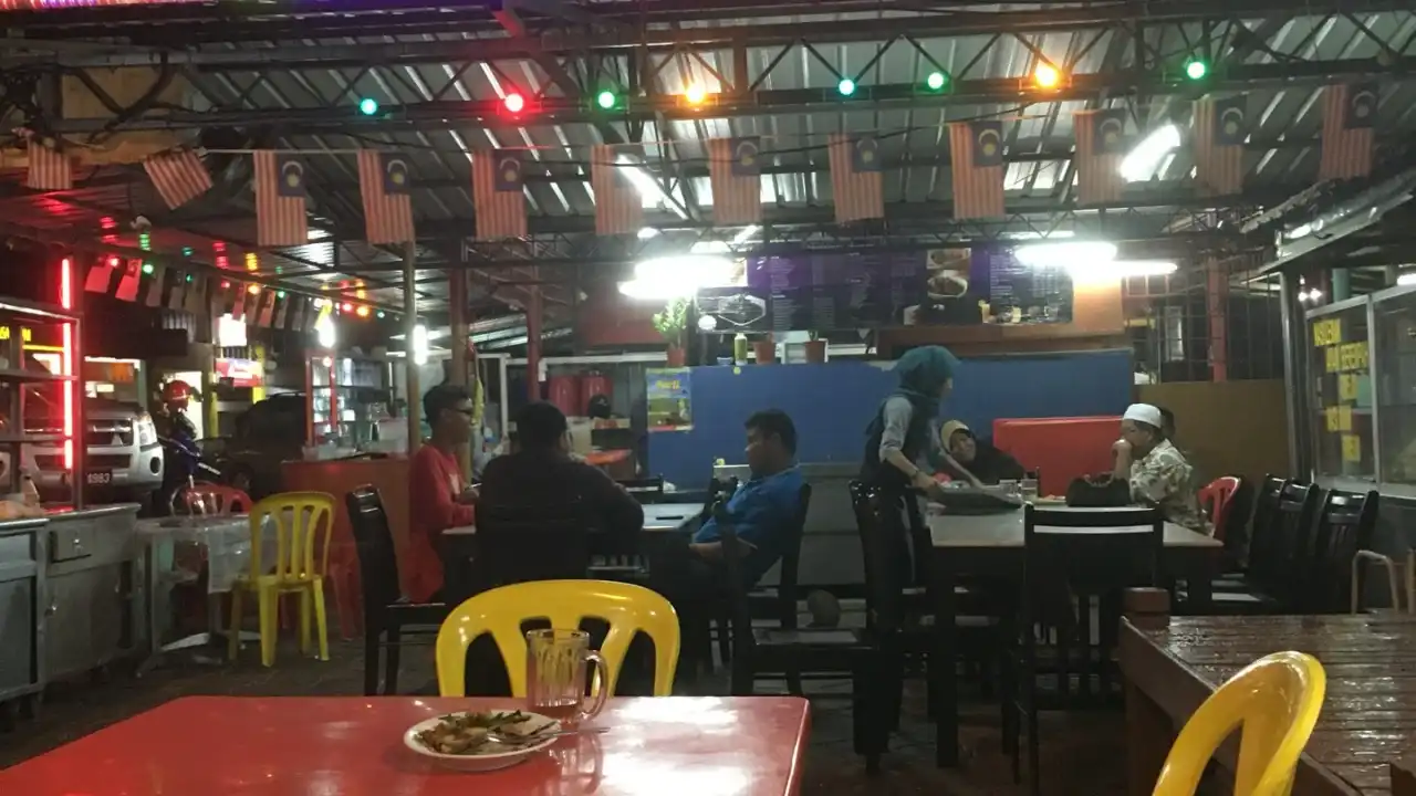 Medan Makan Pilah Perdana