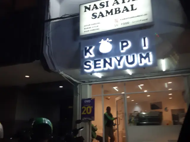 Gambar Makanan Kopi Senyum 20