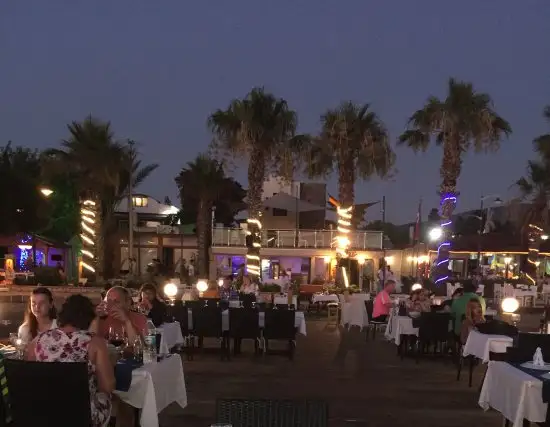 Sofi’s Restaurant & Beach'nin yemek ve ambiyans fotoğrafları 13