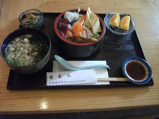 Udonya Japanese Restaurant - Point Hotel'nin yemek ve ambiyans fotoğrafları 32