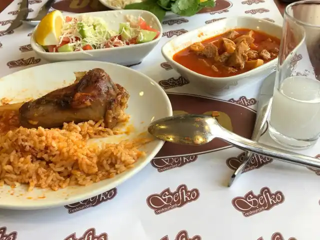 Sefko Restaurant'nin yemek ve ambiyans fotoğrafları 8