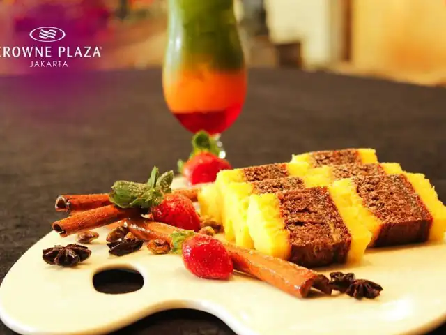 Gambar Makanan Semanggi Lounge - Crowne Plaza 10