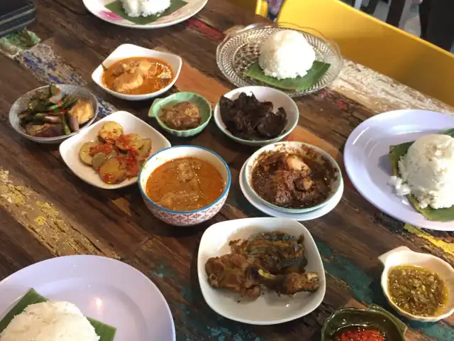 Restoran Padangs On Wheels Food Photo 4