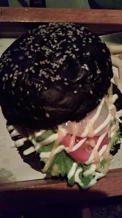 Bnb Black Burger Food Photo 3