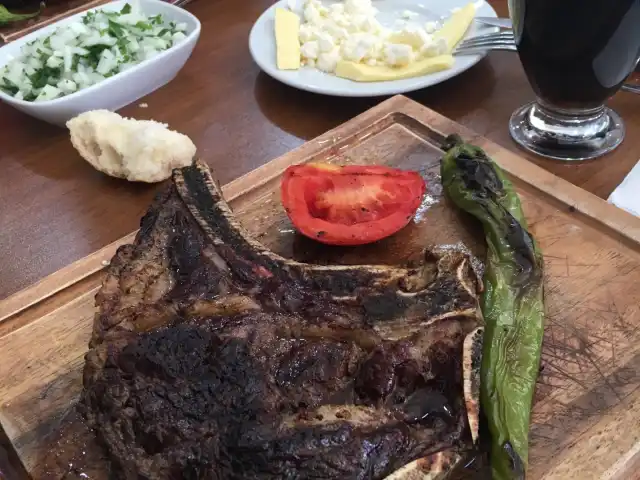 Yavuz Et Mangal'nin yemek ve ambiyans fotoğrafları 16