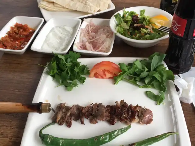Acun Cağ Kebab Salonu'nin yemek ve ambiyans fotoğrafları 12