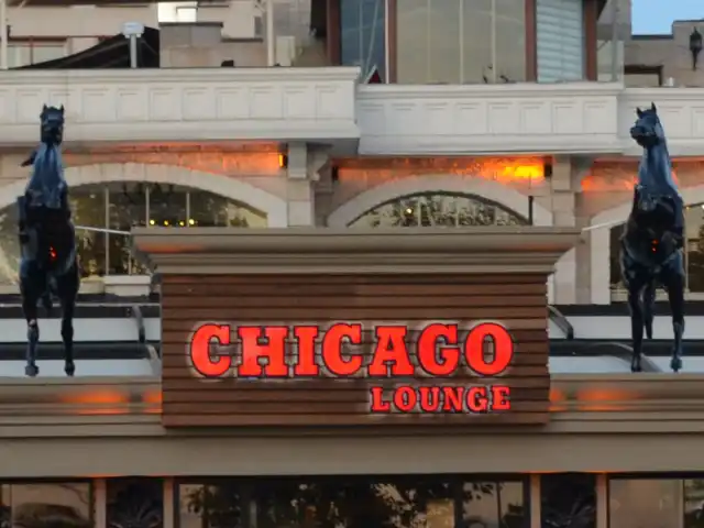 Chicago Lounge