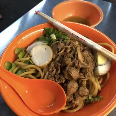 Hokkien Lomie Atong