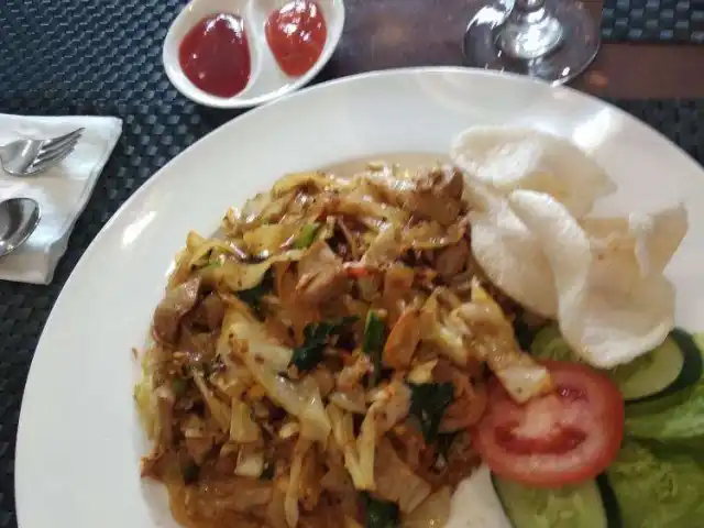 Gambar Makanan Kumalawangi - Royal Amaroossa Hotel 18