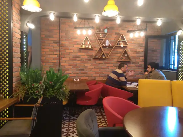 Meşhur Sarıyer Börekçisi Talip Han & Cafe'nin yemek ve ambiyans fotoğrafları 10