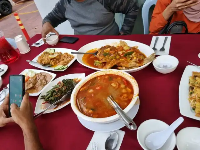 Homst Seafood Setia Alam